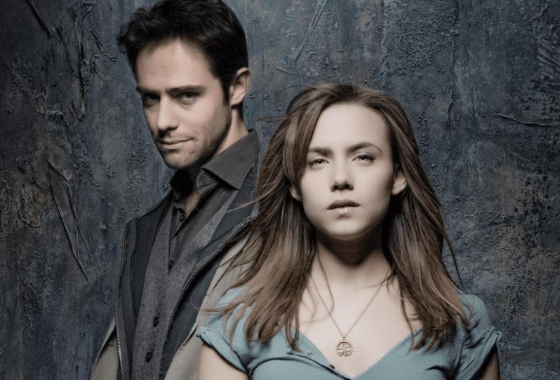 《天使与魔鬼》:在邪恶与善良的挣扎之间,有必要作出选择_剧中