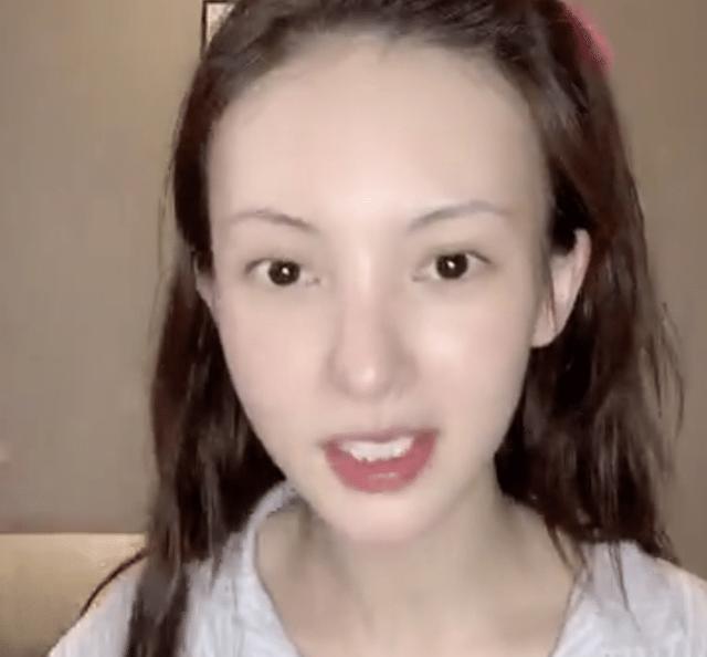 金晨更新vlog素颜出镜皮肤状态一目了然我没眼花吧