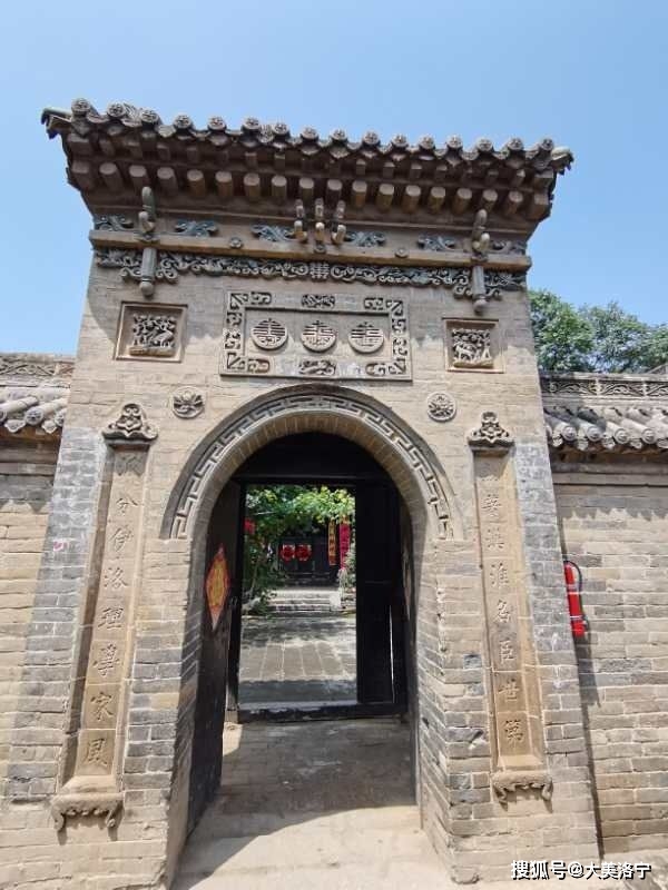 原创走近洛宁县东宋镇感悟古迹遗存昔日的盛大宏伟,见证繁华落幕下的