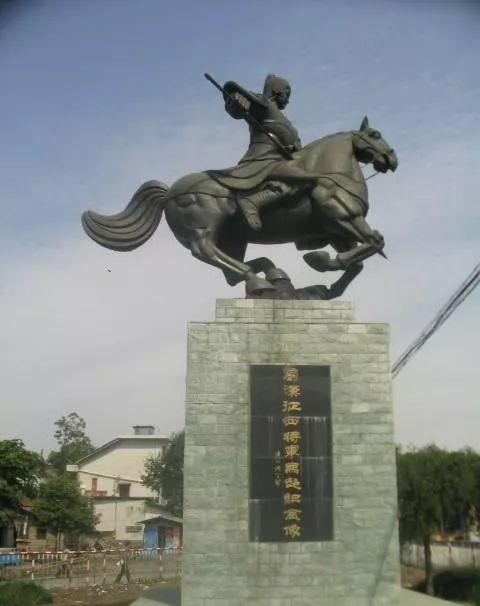 原创马超非忠孝之人 所以刘备只是把他当牌坊 但马超也是死得太早