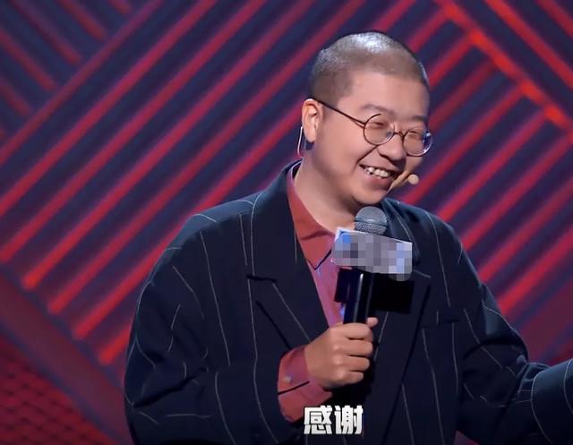 脱口秀大会第三季开启李诞尬聊卡姆麻醉自己也有合法途径
