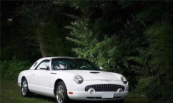 最后的绝唱,昙花一现的2002款福特雷鸟!_手机搜狐网