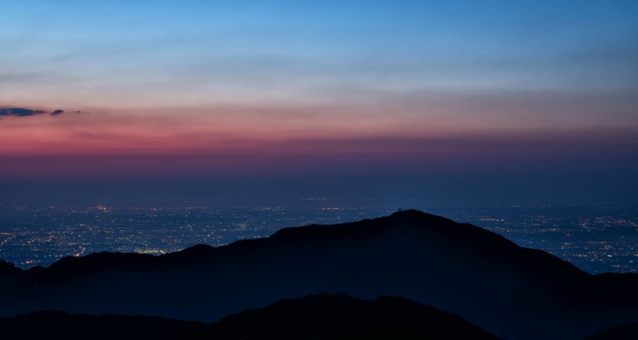 很多家电厂商总在误解市场和用户:市场非涨即跌、用户非贫即富!-家电圈官网