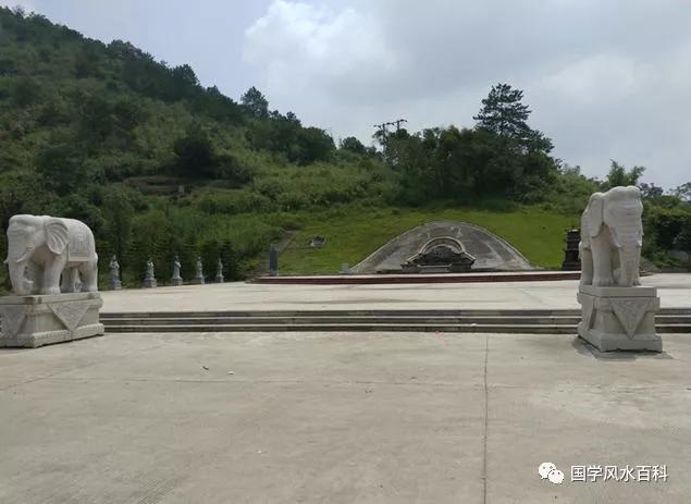 古墓考察:客家刘氏肇基祖开七公坟茔——伏地象形