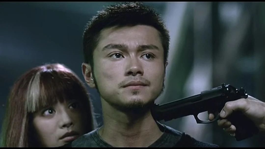 45岁的张国荣"接班人"男扮女装,变身"狂野娘娘"_黄浩然