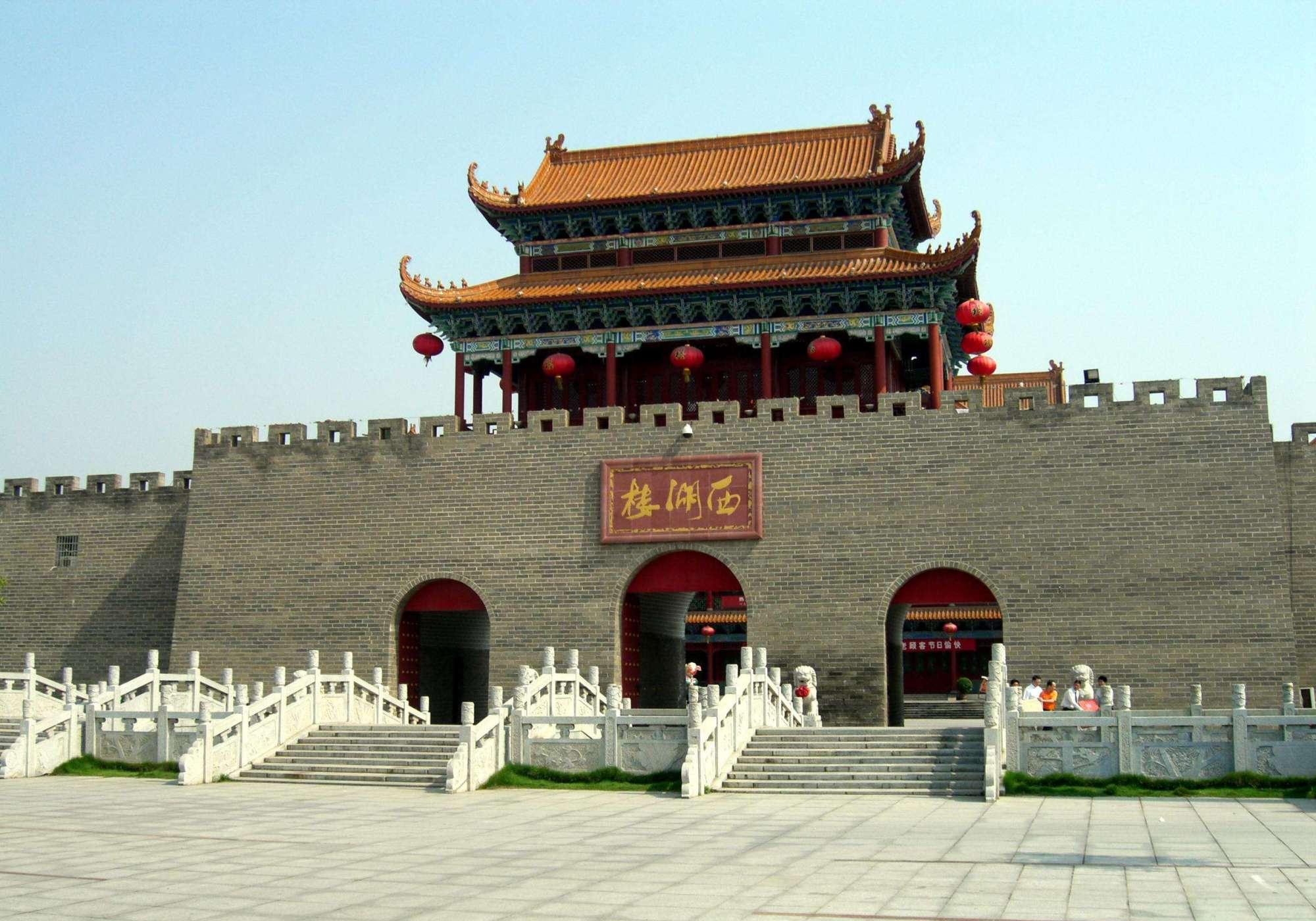 原创这两省是邻居,还互称"老表",gdp却相差1.3万亿