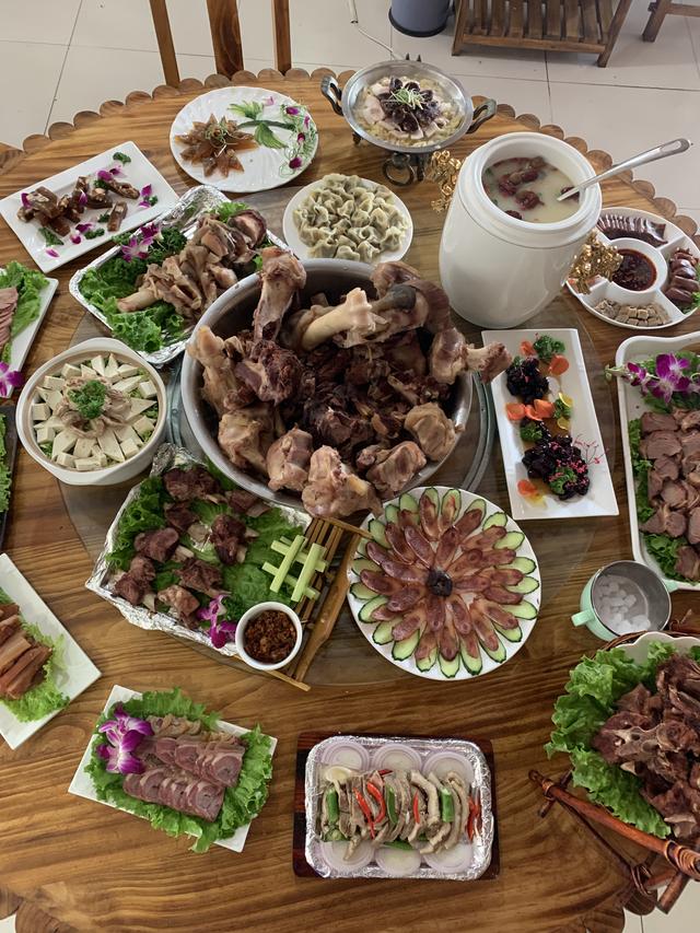 为什么这家店位置有点偏却生意火爆,原来是有这些特色全鹿宴