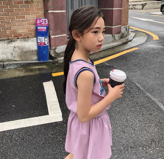 韩国女童星12岁停止发育,都怪亲妈见钱眼开!