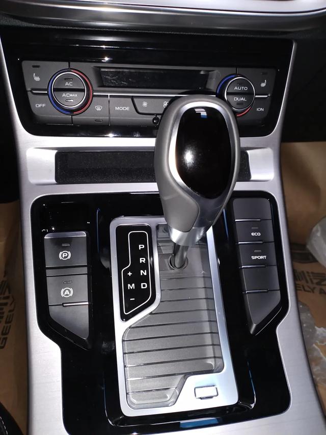 新手看过来自动换挡器m挡使用技巧