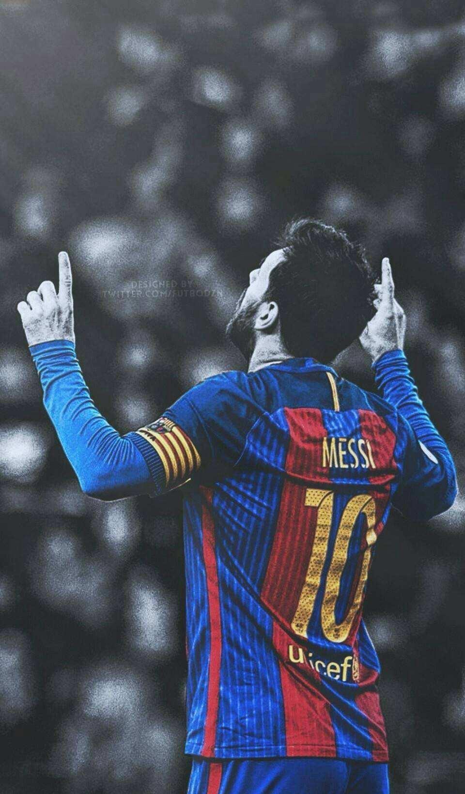 绝代双骄永不谢幕!c罗缔造12项足坛纪录,梅西书11个不朽传奇!