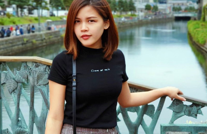 她曾是知名女星,却未婚先孕,嫁大自己42岁大富豪,如今过成这样_余凯慈