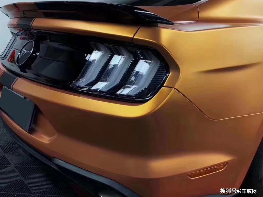 福特野马 贵族尊享·电光金属铜改色膜效果图