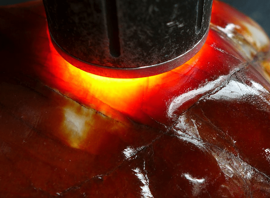 姹紫嫣红一一极品红翡原石欣赏_翡翠