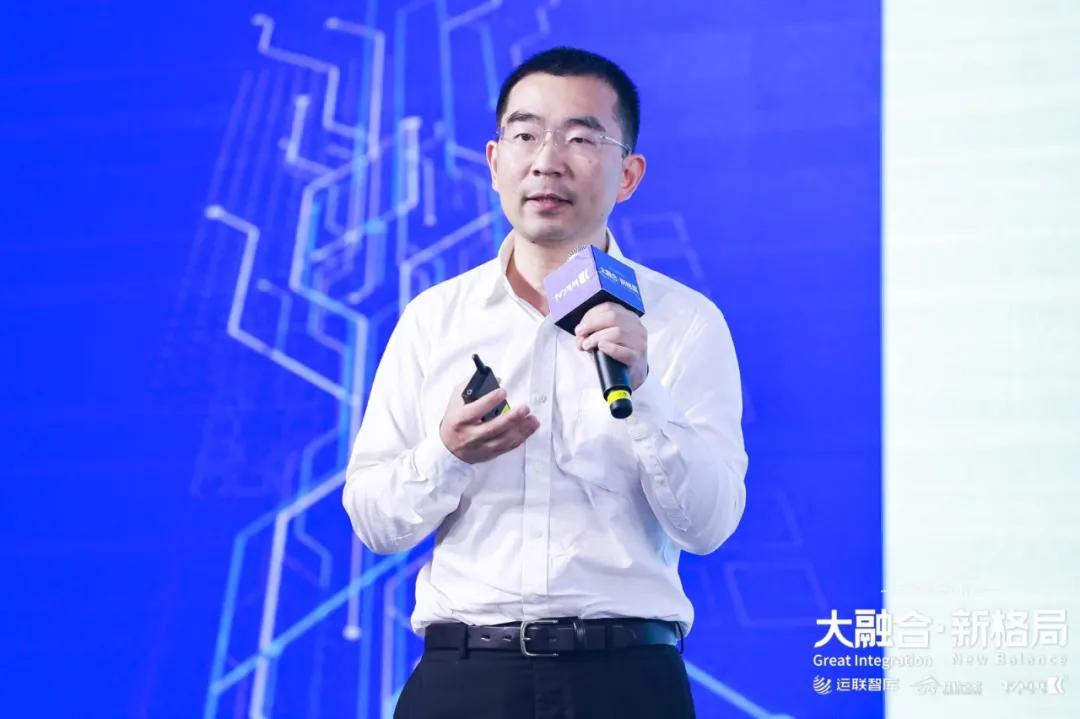 g7智能装备产品中心总经理卢建康向与会嘉宾分享了他的看法.