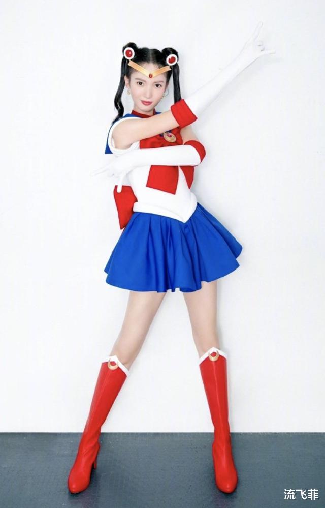 明星cos美少女战士,鞠婧祎被说像伪娘关晓彤打败杨颖金晨成最像