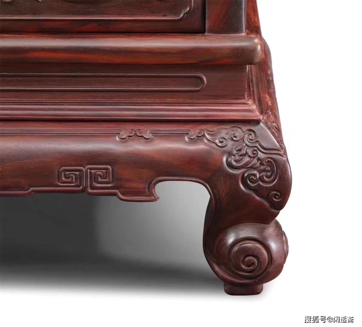原创大红酸枝,踩珠脚莲纹博古架,明清古典家具
