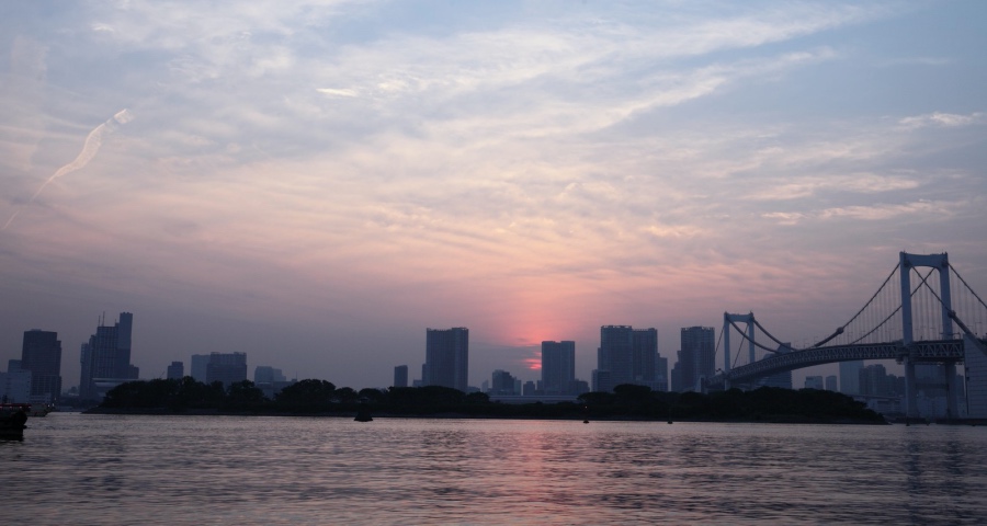 家电市场无风也起浪，海尔资本局美的数智化海信抢细分！-家电圈官网