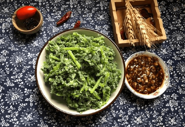 山东人最爱吃的饭,只需10分钟就搞定,营养不流失,连菜都省了_茼蒿