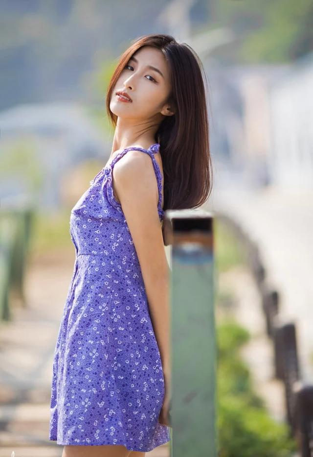 36岁的王姐依旧气质优雅 韵味十足