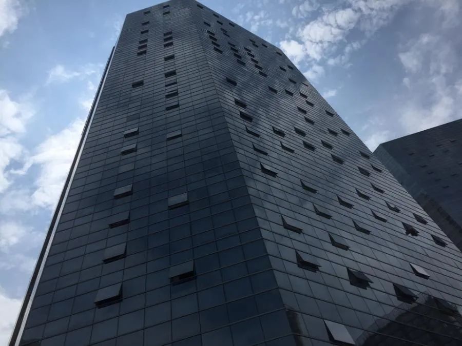 标的物地址:南昌市西湖区广场南路205号恒茂国际华城16栋b座1208室