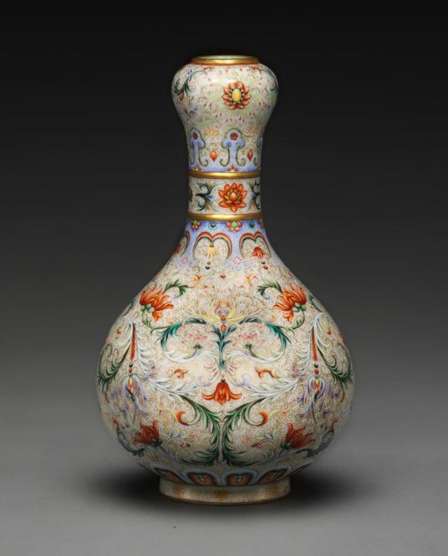 康乾盛世祖孙三代的瓷器审美,谁最出众?_乾隆