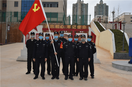 党员 警察 n 探索实践新路径