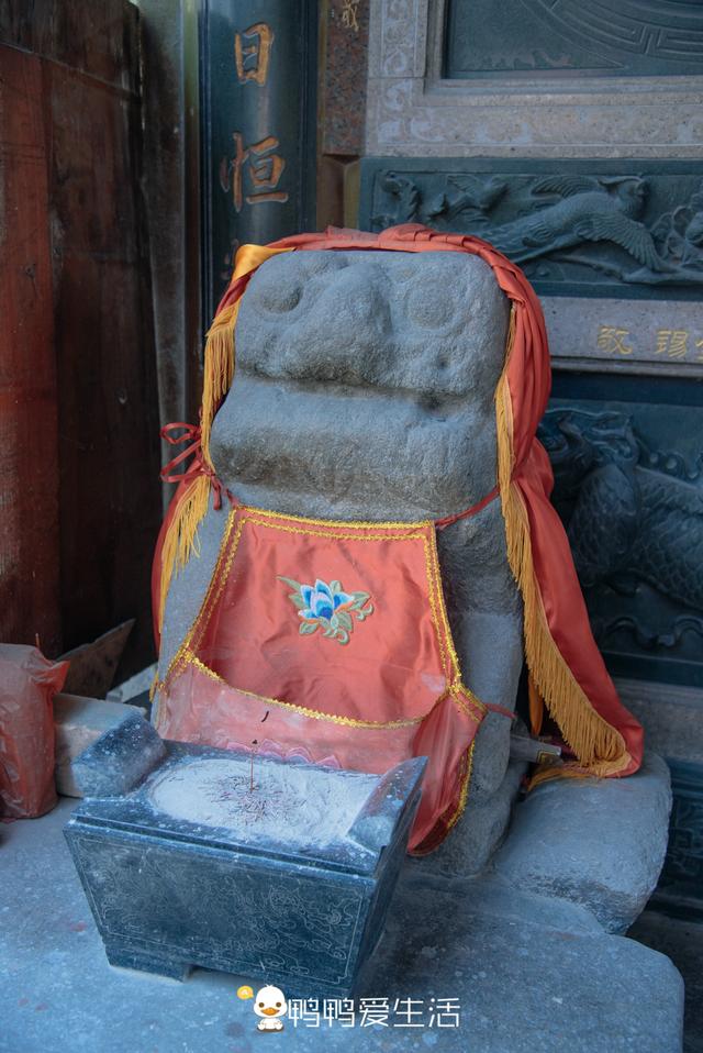 泉州石狮最核心地带广场,有108只石狮子,市民游客都爱来!_手机搜狐网