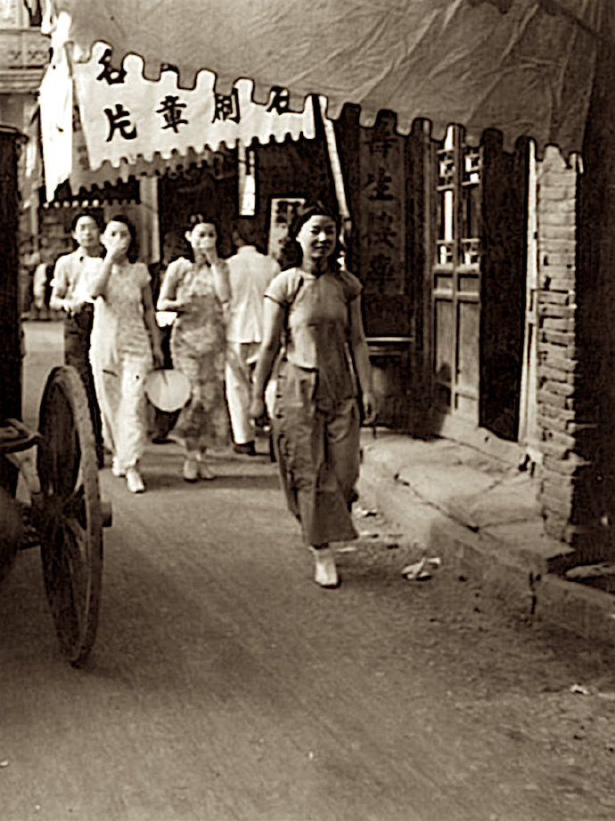 1930年的北京女子,长的很美又有气质,图七最好看