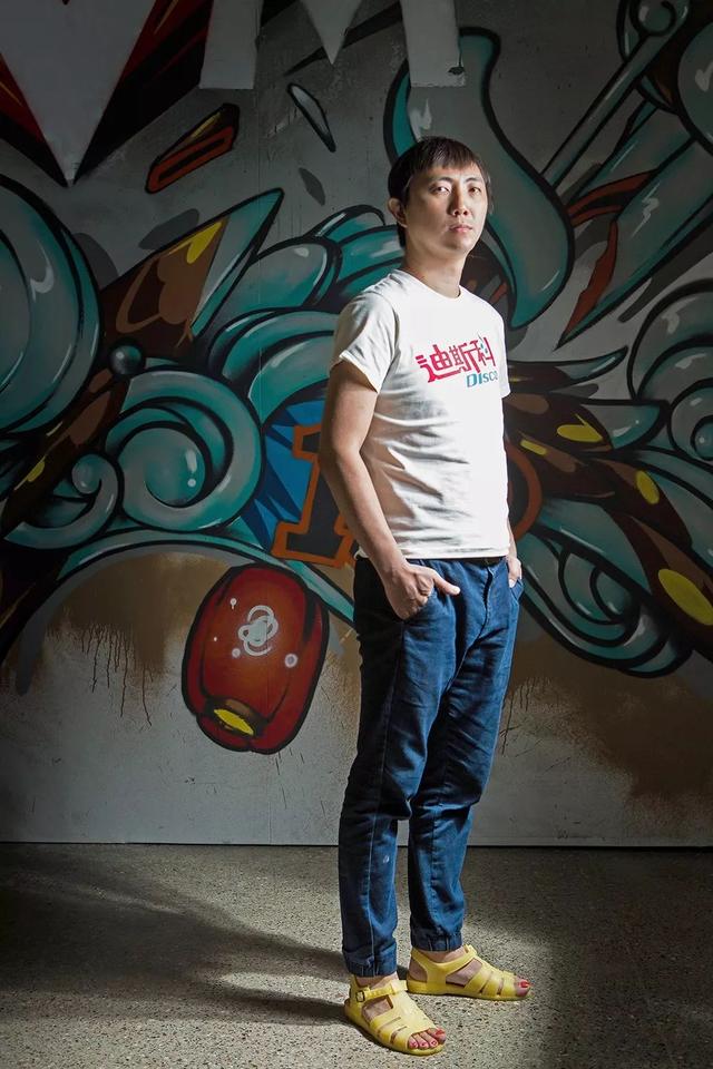 原创《浪姐》新裤子乐队来袭,庞宽黄凉鞋特吸睛,彭磊太钢铁直男!