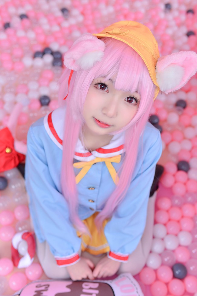 cos碧蓝航线圆脸舰娘