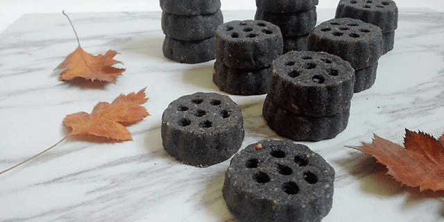 原创学会做形象逼真的煤球酥,不仅朋友圈有面子,而且口感酥香有营养