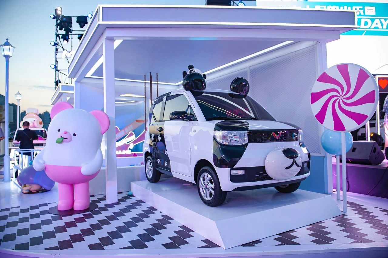 宏光mini ev又出圈,打造城市新潮流