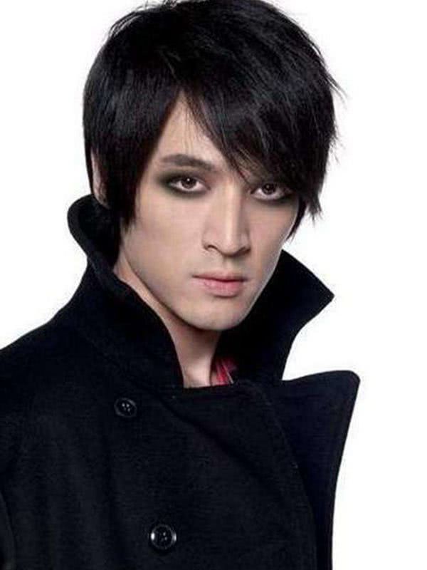 原创男偶像们的烟熏妆:刘昊然变化大,鹿晗没压力,胡歌的有点儿意外