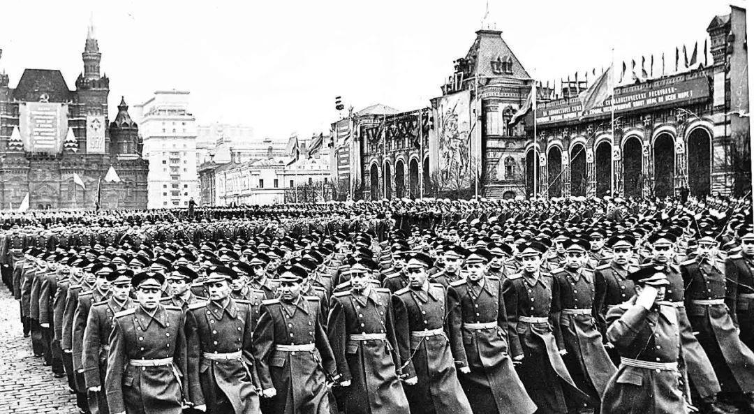 1941年苏联红场阅兵图片