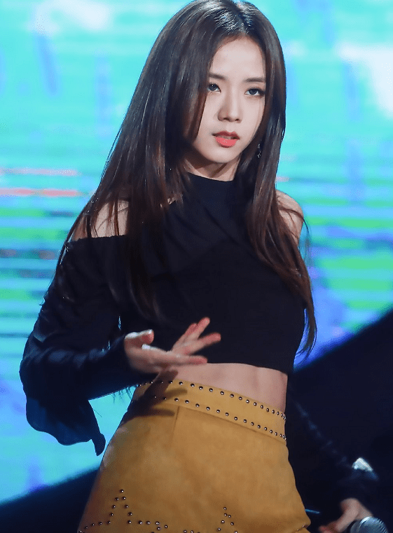 粉墨金智秀出演影视剧,首次出演女主,与《天空之城》导演合作_jisoo