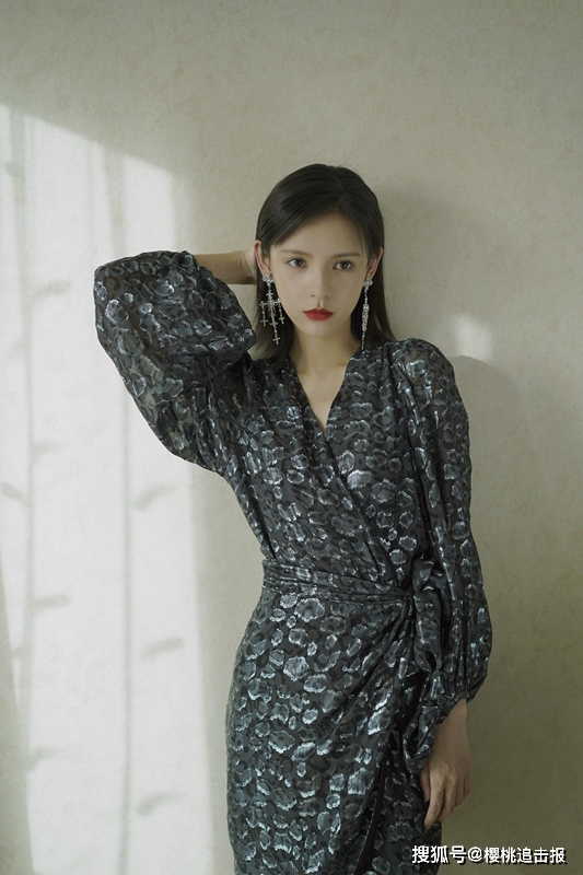 杨紫、袁冰妍、张予曦、宣璐,欢瑞明星你钟爱哪款-搜狐大视野-搜狐新闻
