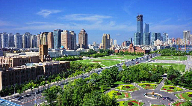 原创中国三座"最美"的海滨城市,自然风景优美,秦皇岛,大连均上榜