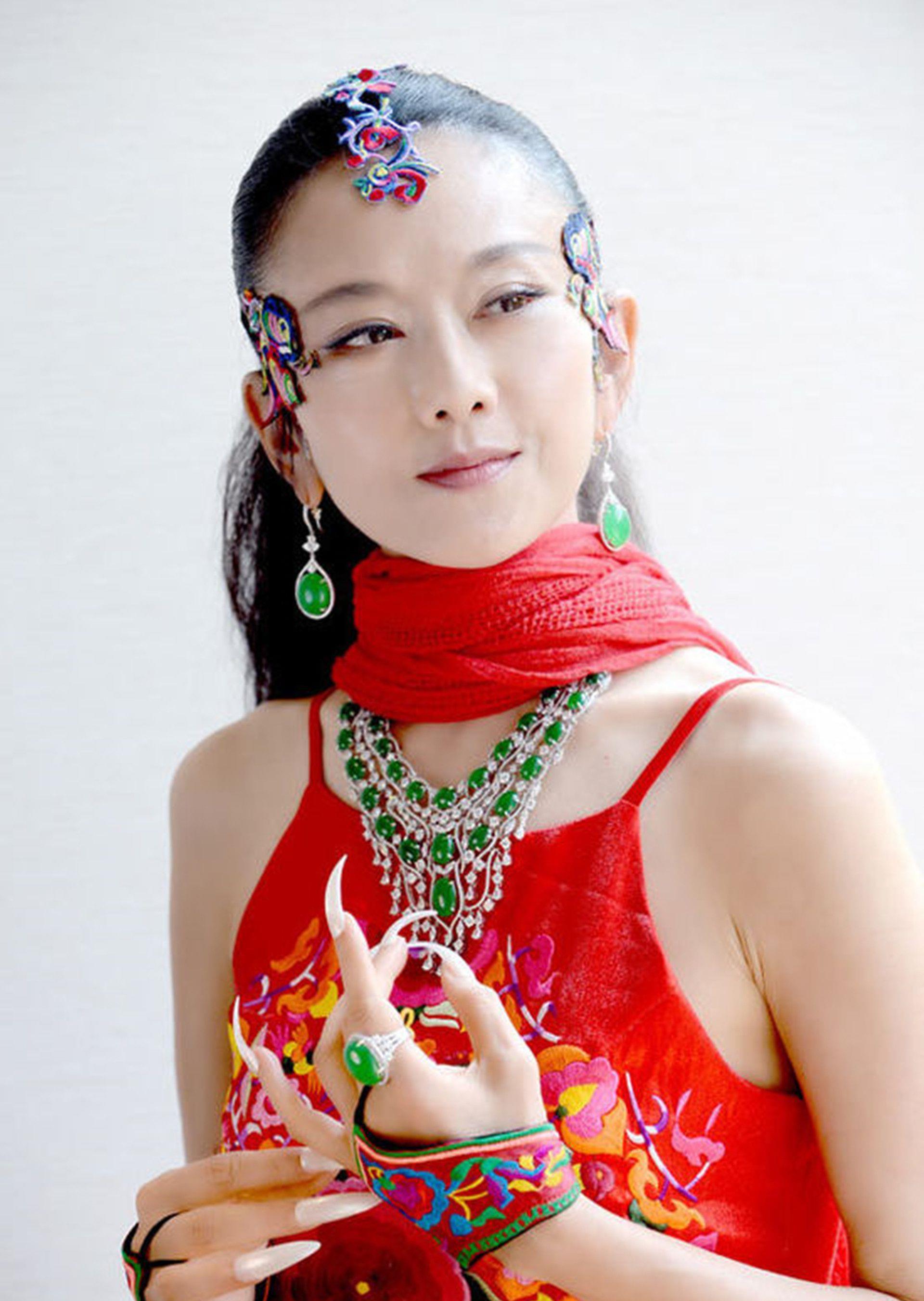 原创曾一转成名的小彩旗如今胖到认不出杨丽萍直言不再培养