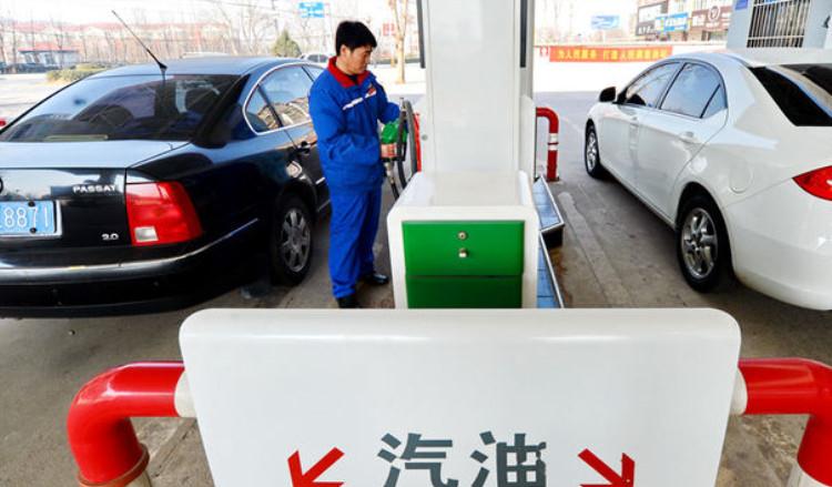 为什么有些车加95号汽油,有些加92号,区别在哪里?终于搞明白了