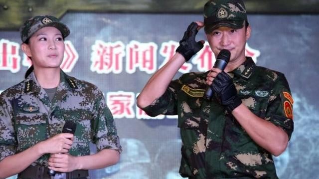 最美铁娘子曾倒追吴京,脱军装惊艳众人,如今35岁美到心动!_侯梦莎