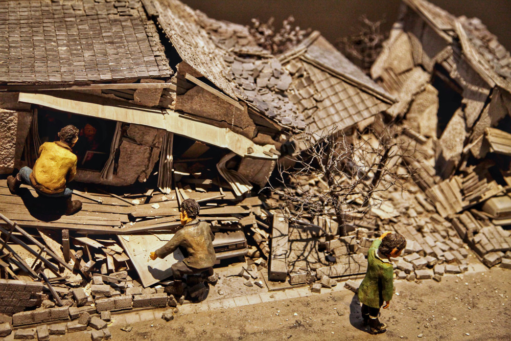 神户阪神淡路大地震纪念馆的全称是20多个日本字的名字,它的全称似乎