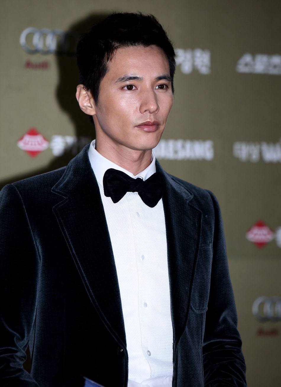 曾经是韩国公认第一的美男,沉寂十年未复出,地位始终如一!