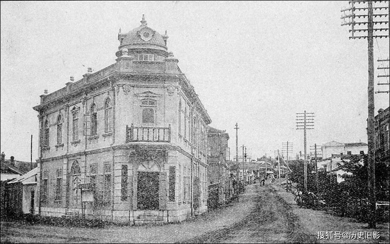 1908年辽宁各城市建筑旧影,还健在的铁岭古城墙