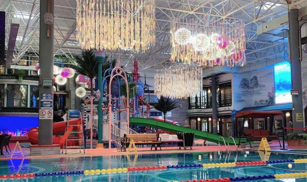 成人的乐园儿童的天堂蓝水园温泉度假酒店欢迎大家