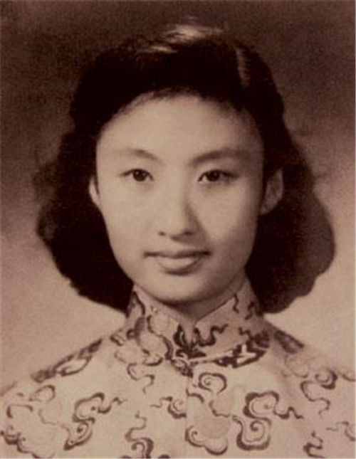 郭元彤是一位非常有才华的音乐指挥,他们二人之间有着许多共同的话题.