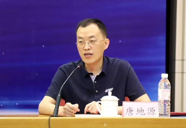 原创济南首富的儿女们学历履历都不炫目多已接班这位70后惊艳