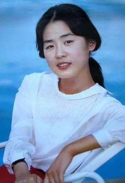 大二时因牧马人爆火被嫉妒遭到校园霸凌的丛珊后来怎样了