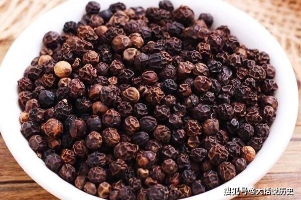 原创黑白胡椒虽一字之差但大厨要告诉你用错了味道差太多