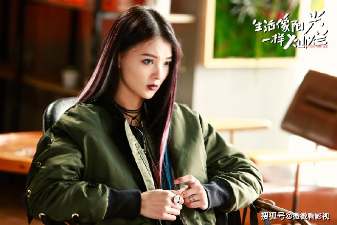 白灿烂的闺蜜,徐梓潼,也曾经是其他人口中那个"别人家的孩子",是她们