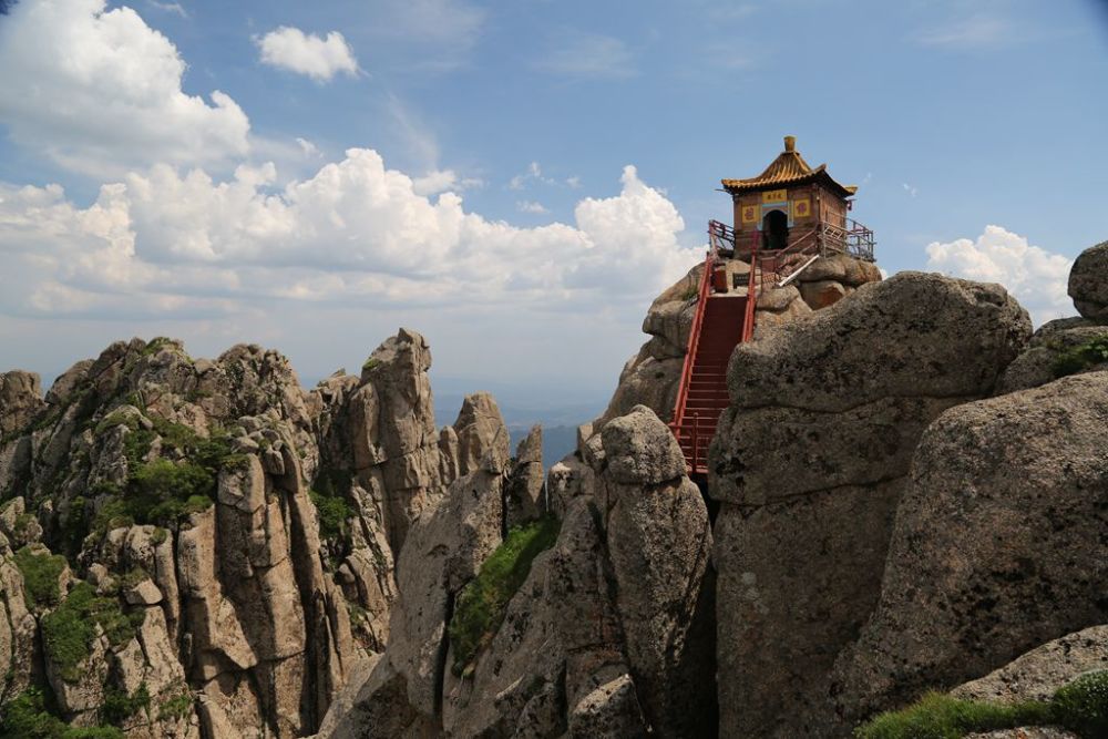 山西管涔山国家森林公园避暑旅游景色绝佳